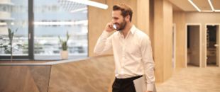 ?？谝荒凶忧范?0萬，僅僅為賺400元？！幫人注冊(cè)公司難撤銷